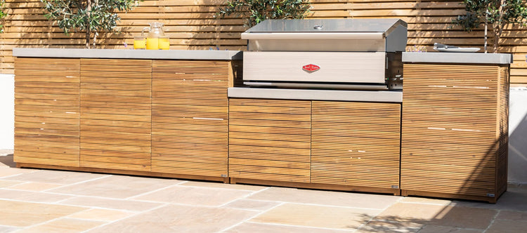 Outdoor Kitchens