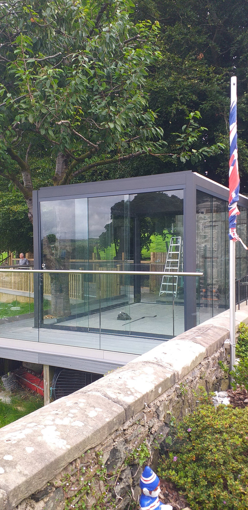 Load image into Gallery viewer, Nova Titan Aluminium Pergola 4m x 3m  with Glass Sliding Doors - Grey
