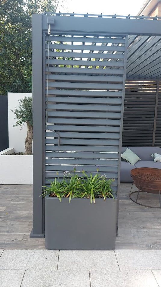 Nova Titan Aluminium Pergola Anthracite Grey with Free Titan Pull Down Screen